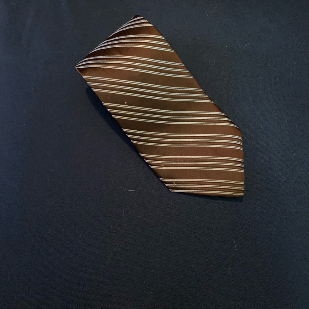 Extra long Murano tie.